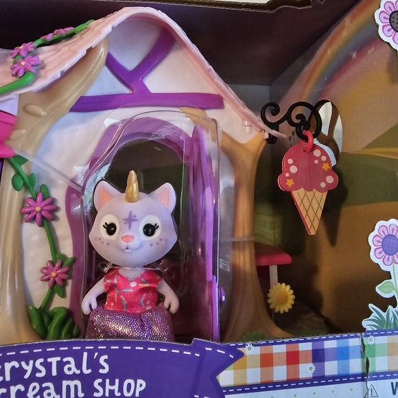 New in box Crystal’s Ice Cream Shop Honey Bee Acres Play set - Picture 3 of 12